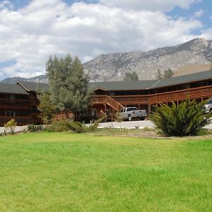 Corral Creek Lodge